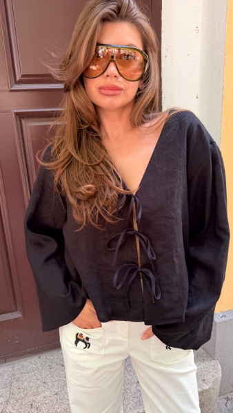 Блуза Eva black linen 