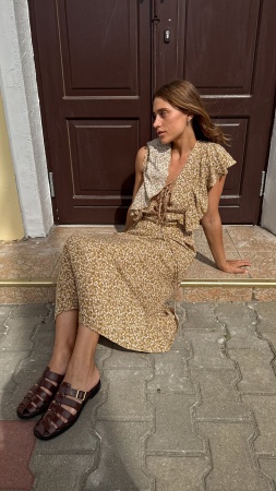 Dress Nora caramello